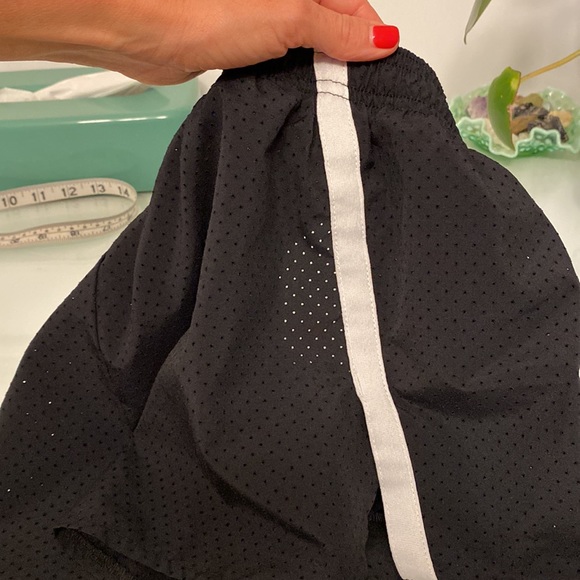 Nike running shorts- mesh with drawstring - Picture 11 of 11